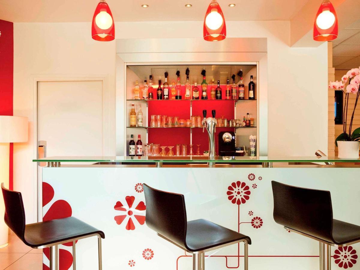 Hotel Ibis Senlis Senlis  Esterno foto